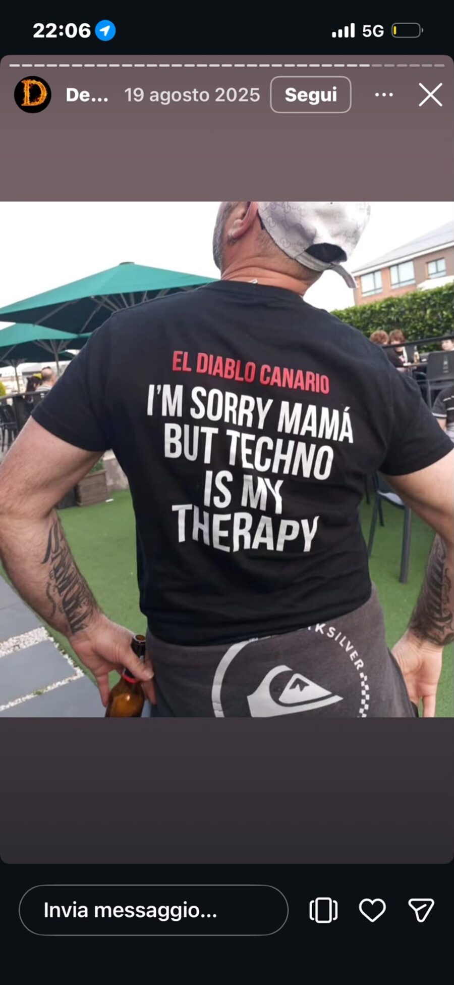 Fan in El Diablo Canario streetwear before a night out